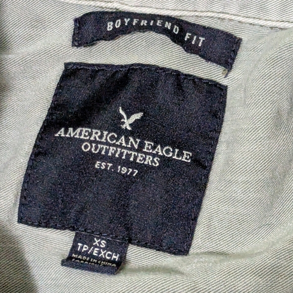 American Eagle Button Up Shirt XS - Picture 3 of 5